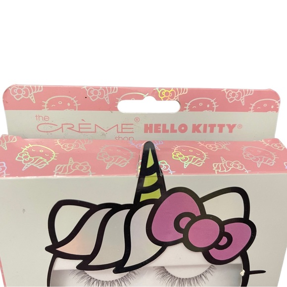 LIMITED EDITION: Hello Kitty false lashes. - Picture 4 of 4
